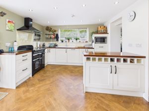 Dining Kitchen- click for photo gallery